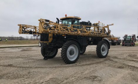 2018 Rogator RG1100C