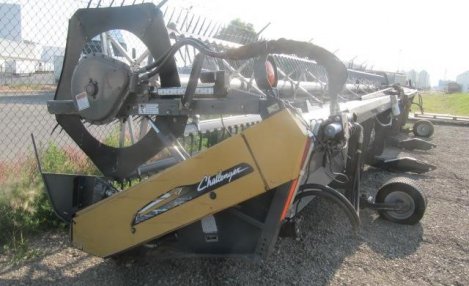 2013 Massey Ferguson 5200