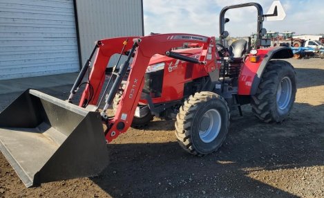 2022 Massey Ferguson 4710LP