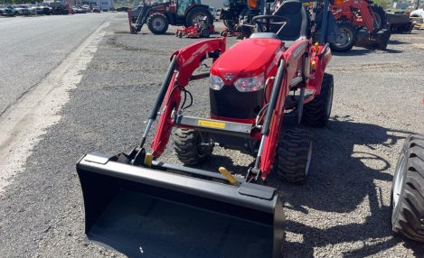 2022 Massey Ferguson GC1725M