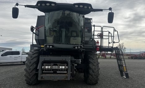 2019 Gleaner S98