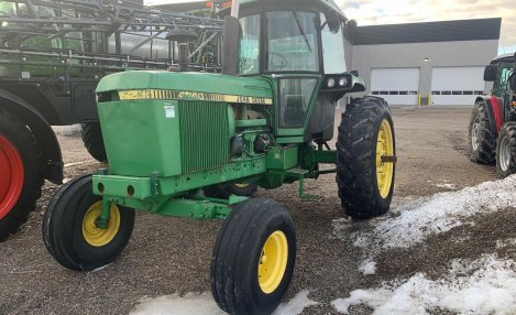 1981 John Deere 4240