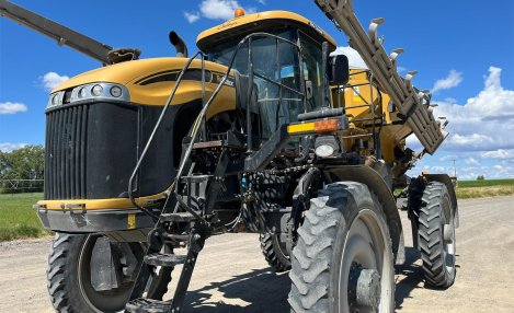 2017 Rogator RG1300B