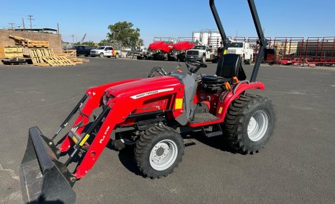 2020 Massey Ferguson 1526