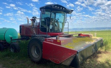 2019 Massey Ferguson WR9960