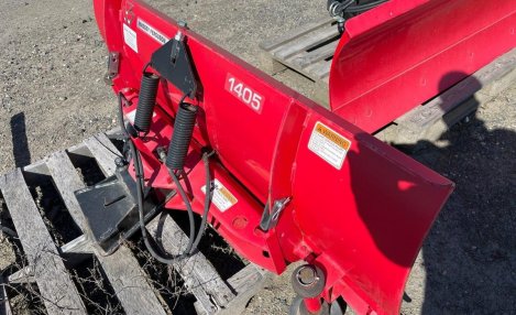 Massey Ferguson 1405