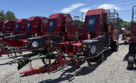 2025 Bale Baron 4250P