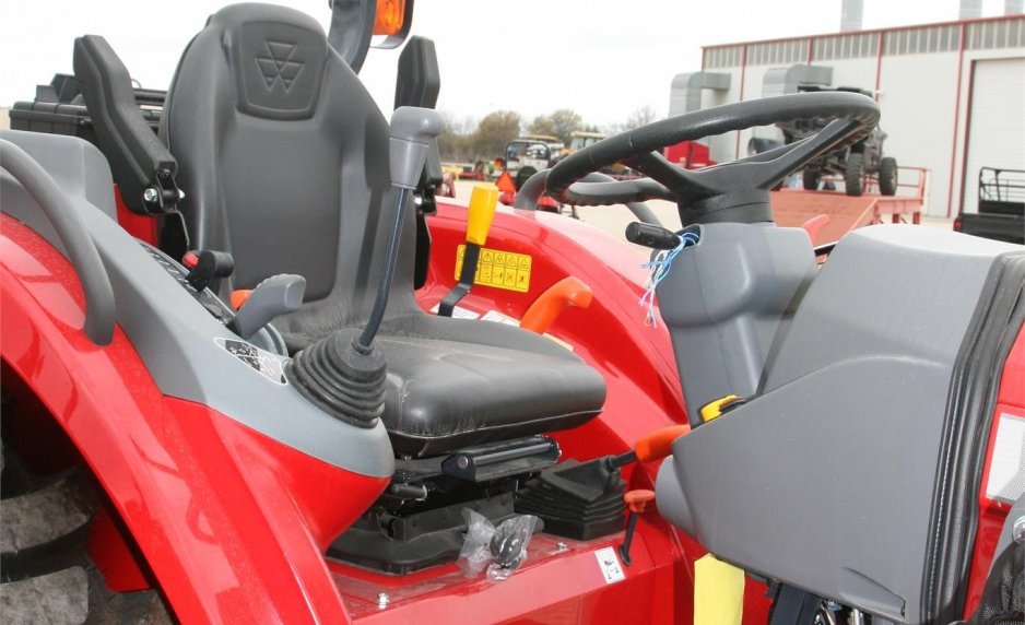 2023 Massey Ferguson 2860M | WRI Tractors