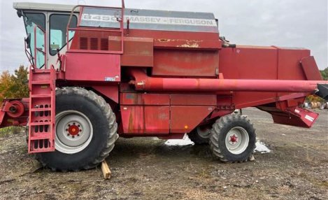 BATTEUSE MASSEY FERGUSON 8450 (U-8619)