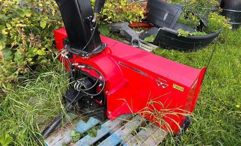 SOUFFLEUSE AVANT MASSEY FERGUSON 1410 (U-70020)