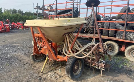 VICON LZ401 SEEDER (U-8228)