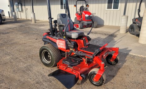 2018 TORO TITAN HD 2000 Mower