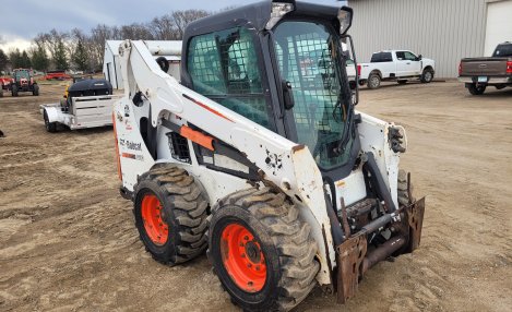 2015 Bobcat S 590 Skid Loader